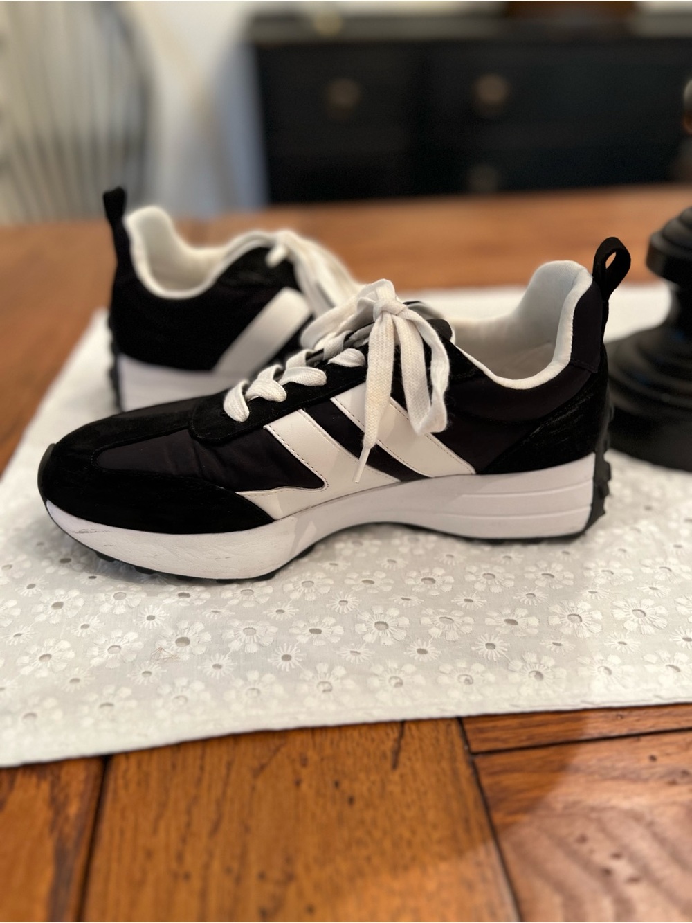 J/SLIDES Urban Sport Jolie Black and White Low-Top Sneaker - Picture 4 of 7
